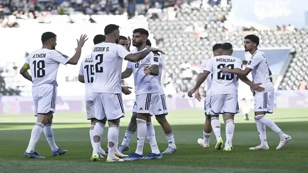 استعدادًا لمونديال 2026.. منتخب العراق يطير إلى إسبانيا وحسم موقف التأشيرات الأمريكية